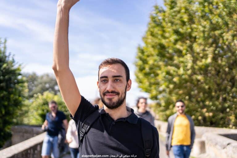 مرشد سياحي في اذربيجان باكو